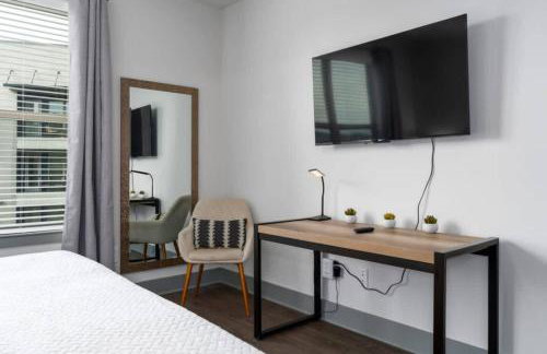 Birmingham Luxury Apt, near everything - Photo 35