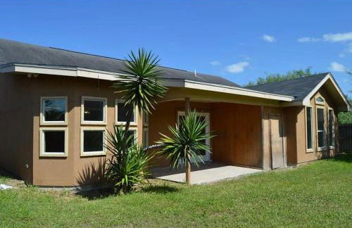 Minutes to Shopping, Dining and Fun Family Stay - Sleeps 6 - Foto 8