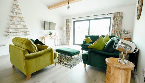 Whernside Lodge - Photo 3