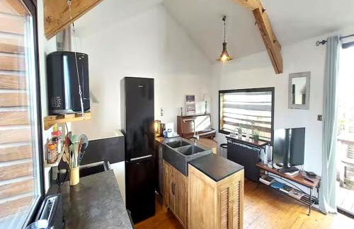 Charmante maison-chalet, vélos et jacuzzi - Foto 15