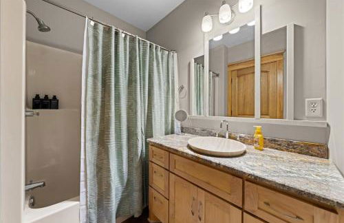 Family Lake Retreat Private Beach Dock Views - Foto 34