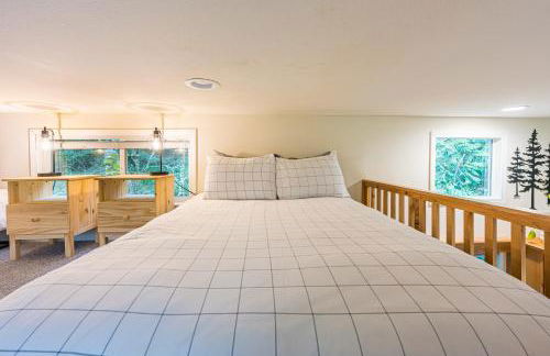 NEW Nestled Private Tiny Home Situated Near ONP - Foto 8