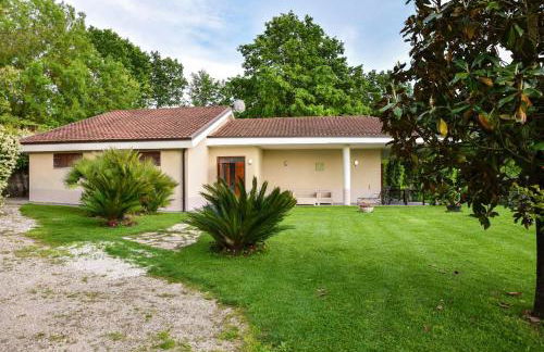 Charming villa in Alvignano with private pool - Foto 29
