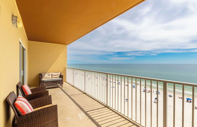 Crystal Shores West Condos by Hosteeva - Foto 13