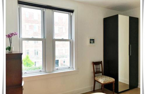 Spacious and modern 2 bedroom flat near the City Centre - Foto 7