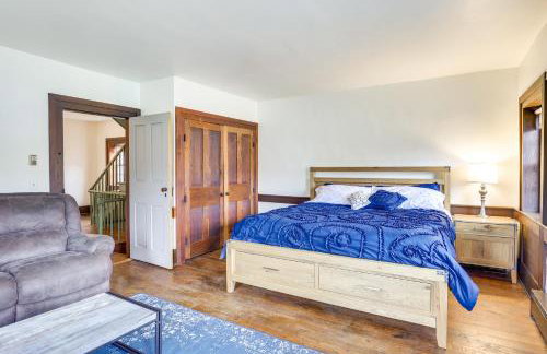 Timeless Winesburg Farmhouse with Deck - Foto 21