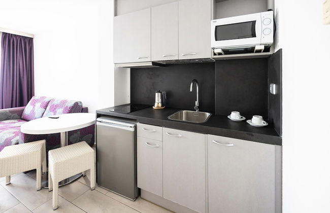 Aparthotel Miami Park - Photo 9