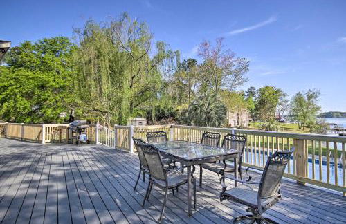 Lush Gilbert House with Outdoor Oasis on Lake Murray - Foto 31