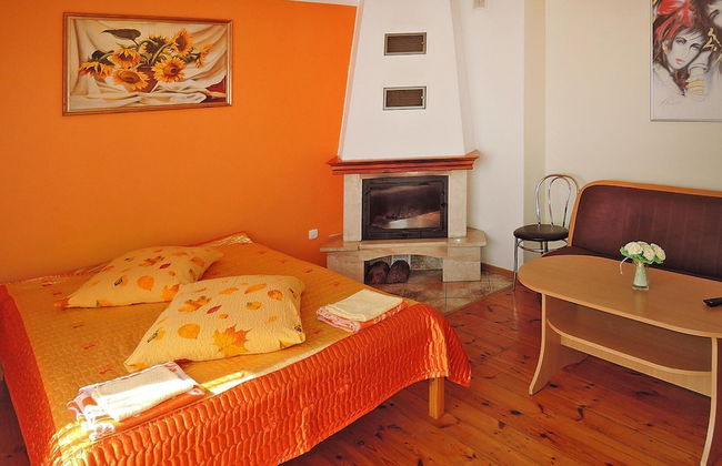 Holiday Home in Kolczewo by the Lake - Photo 3