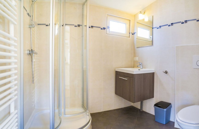 Beautiful Chalet Near the sea and Beach - Photo 6