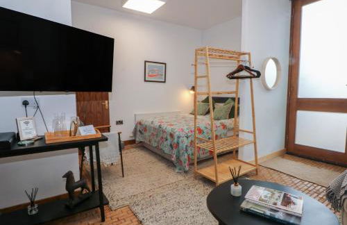 Diamond Lodge - Photo 7