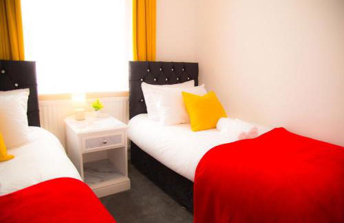 Lucky Home 24 - Ideal for Trade & Family - 2 Bedrooms - 3 Beds - Max 4 Guests - Close to BAE, Docks, Lake District, Beaches - Foto 8