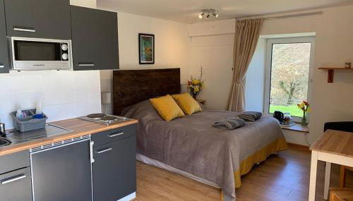 Secluded and self-contained Room with a View - Foto 1