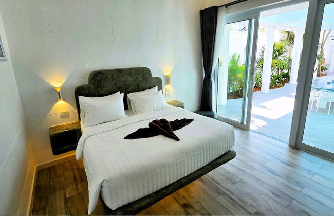 STARLAND Luxury Pool Villa Pattaya 8 Bedrooms - Foto 4