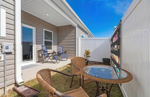 Little River 3BR Villa with Outdoor Movies & Fire Pit, Indoor Fire Place, Arcades, & Beach! - Foto 33