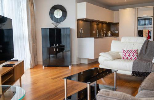 Luxury 3 Bedroom 3 Bathroom Balcony Apartment - Gunwharf Quays Apartments - Foto 28