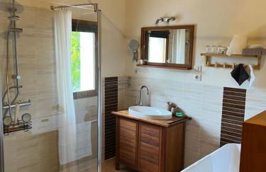 gîte de Fontjalabert en campagne tout confort - Foto 11