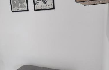 Le Cosy du Plongeoir - T2 neuf avec vue sur le lac de Serre Ponçon et grande terrasse avec jardin - Photo 16