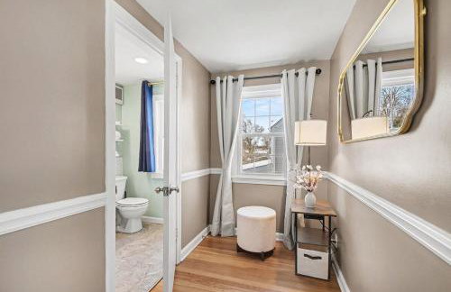 3-Bedroom House Near Notre Dame with Parking - Foto 18