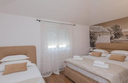 Beautiful Villa Popovica Dvori in Makarska - Foto 32