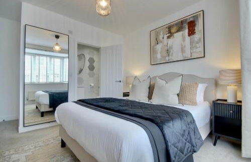 Clover lodge Portsmouth luxury home with off road free parking - Photo 6