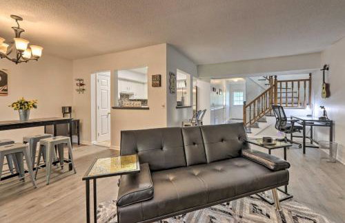 Modern Nashville Townhome Large Yard and Deck! - Foto 7