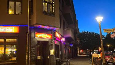 Stylish 2-room Apartment with Balcony Next to East Side Gallery - Foto 4