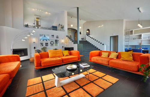 Villa de lujo de 4 dormitorios, piscina y barbacoa - Foto 2