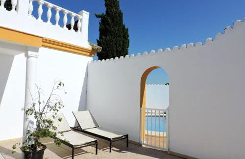 Spacious Villa in Conil de Frontera with Private Pool - Foto 2