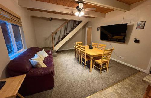 El Capitan Hideaway - A-Frame Cabin Yosemite West - Foto 3