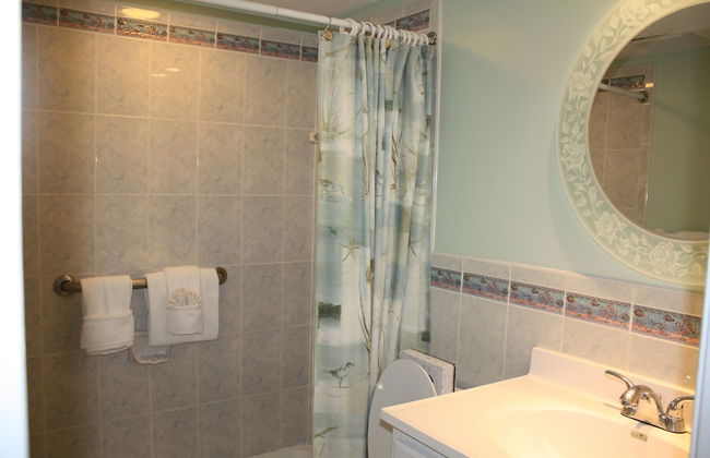 Ocean's Reach Condominiums - Foto 47