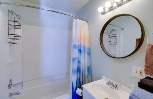 Less Than half Mi to Damascus Town Park Cozy Cabin with Deck - Foto 15