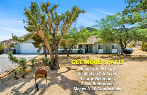 Epic Views, Huge House, Acres of J-Trees to explore, Hot Tub, Pool, AC, and Mini-Golf - Foto 3