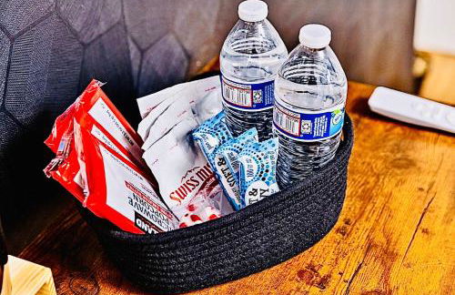 5BDRM 10BD with King BBQ Patio 1 MIN walk Carson ST - Foto 51