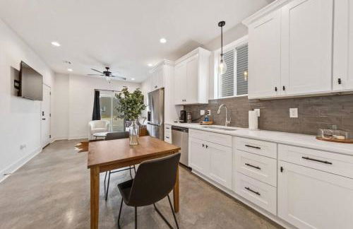 Creole House/KING bed/Relax in Cajun Comfort! - Foto 12