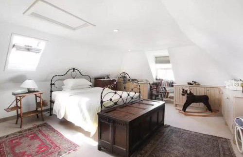 The Captain's House - Photo 15