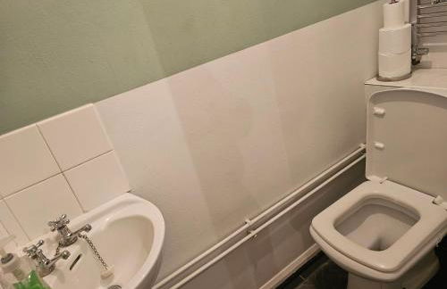 Rosag 4- Bedroom Guest House Rainham - Foto 14