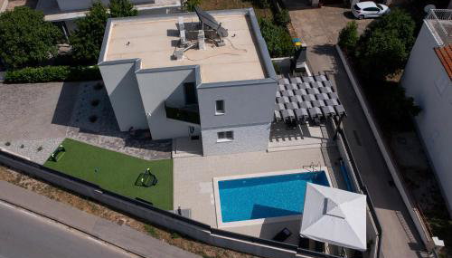 Villa Lumaka Sun - Amazing Home In Brodarica with 4 Bedrooms, Wifi, Outdoor Swimming Pool and Heated Swimming Pool - Foto 4