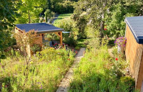 Charmant F1 avec terrasse et vue sur jardin arboré - fraicheur naturelle du rez de jardin - parking - Foto 12