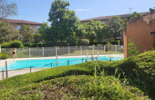 Moundi Piscine-parking-balcon Proche Hippodrome - Foto 16