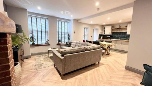 Olívia-Rojo - Photo 3