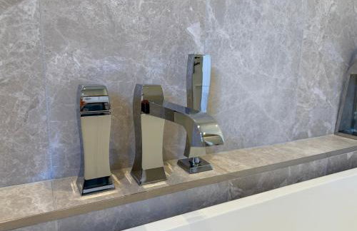 Luxury Croft Templepatrick Near Airport Rabbit and Hilton hotel - Foto 34