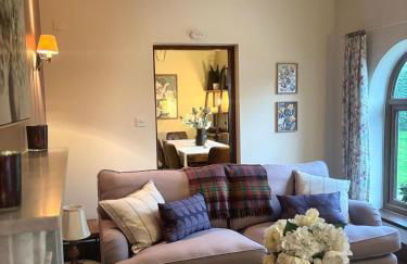 Courtyard House- Luxury Holiday House with floodlit Tennis court - Foto 20