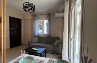 Phil's Apartments - Photo 20