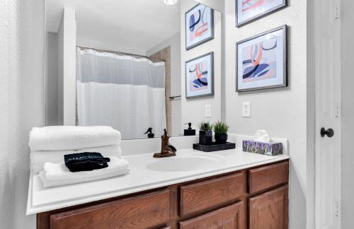 Stylish Retreat, 9 Min to DFW Airport & AT&T Stadium - Foto 8
