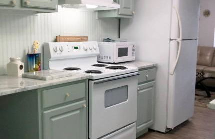 Quiet-Clean-Cottage-Dogs Kitchen - Foto 4