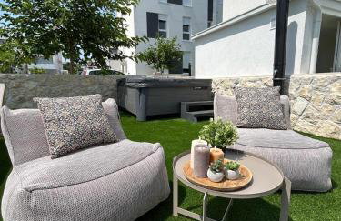 Luxury apartment Black Pearl Beluga with private Pool and Jacuzzi - Photo 28