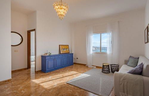 2 Bedroom Unique Ocean View apartment in Tajao - Foto 2