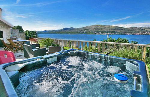 Lavanda Residence with Heated Pool Trogir Split - Foto 6