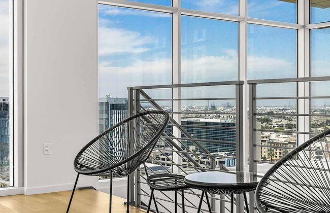 @marbella Lane - Chic 2BR Penthouse w/ Ocean Views - Foto 35